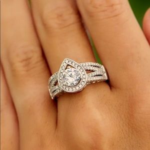 SAVVY CIE JEWELS Rhodium Plated Sterling Silver Teardrop shaped CZ Ring
